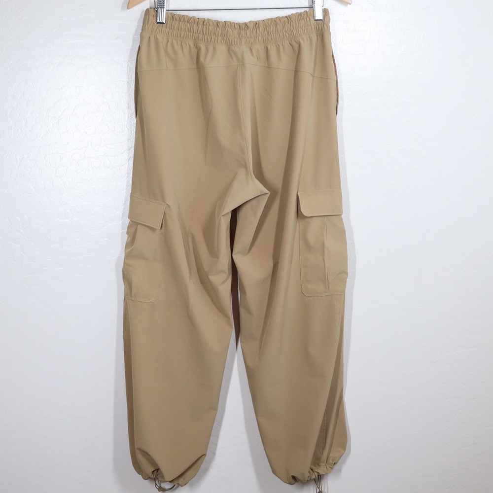 Under Armour UA Rival Woven Cargo Pants Tan Elastic Waist Jogger Style Women's M - Picture 3 of 11